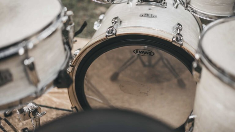 how to eq kick drum 1 - Decibel Peak